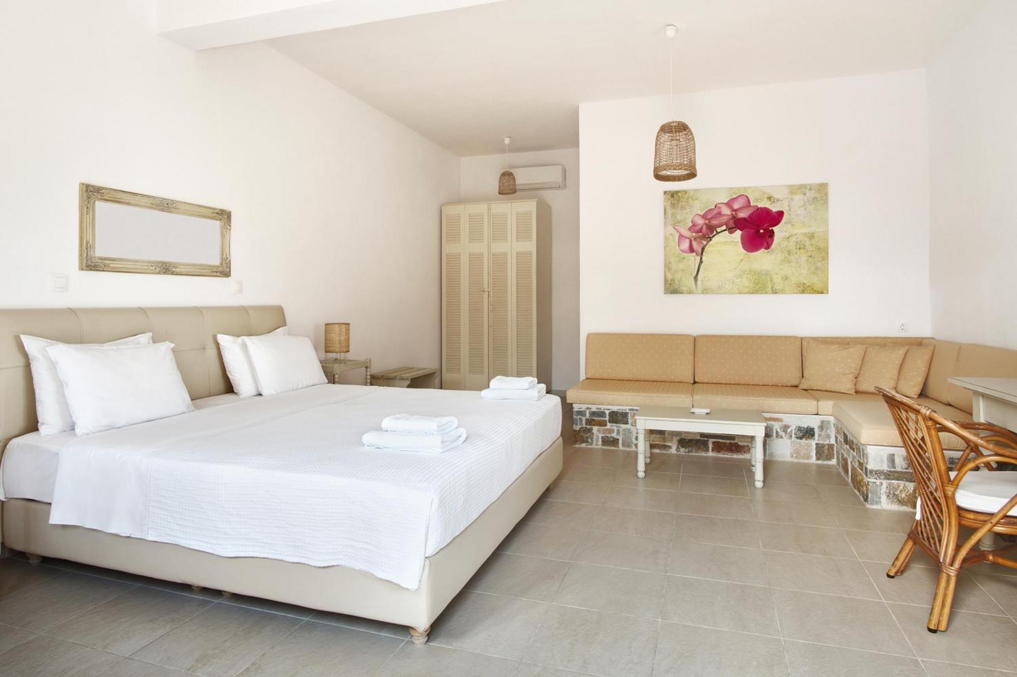 Petrino Hotel Ambrami ห้อง รูปภาพ